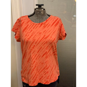 Women's Juli Orange Red Patterned Short Sleeve Tee M